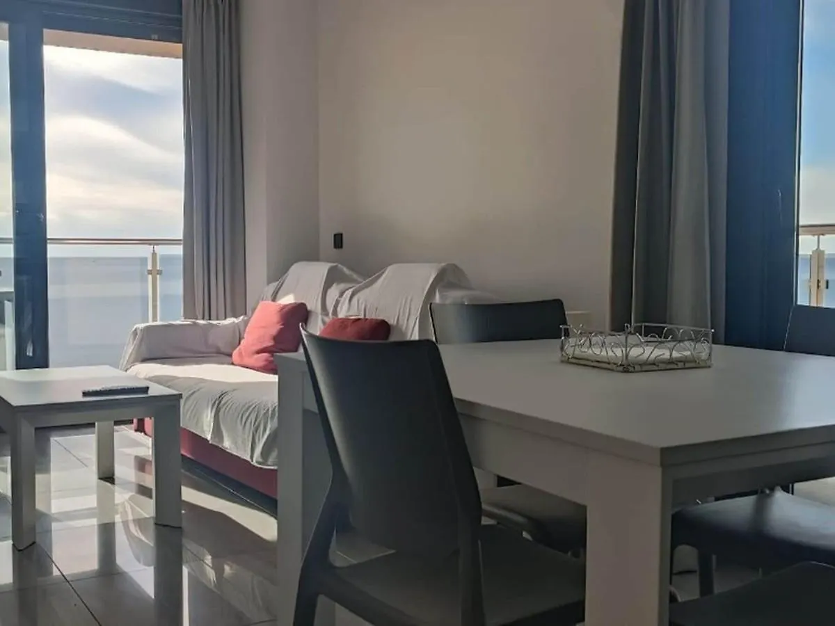 Belvilla By Oyo Apartamento Con Patio Fuengirola 0*,  Ισπανία