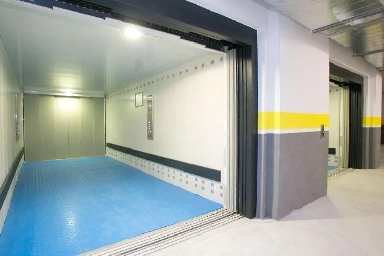 Belvilla By Oyo Apartamento Con Patio Fuengirola 0*,  Ισπανία